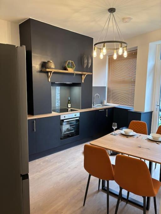 Stunning House Sleeps 7 - Parking Βίλα Μπάξτον Εξωτερικό φωτογραφία
