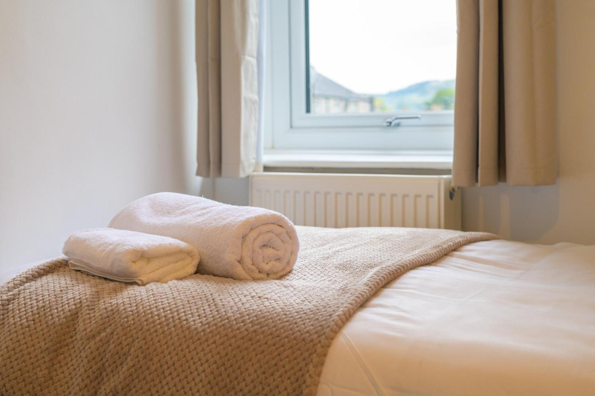 Stunning House Sleeps 7 - Parking Βίλα Μπάξτον Εξωτερικό φωτογραφία