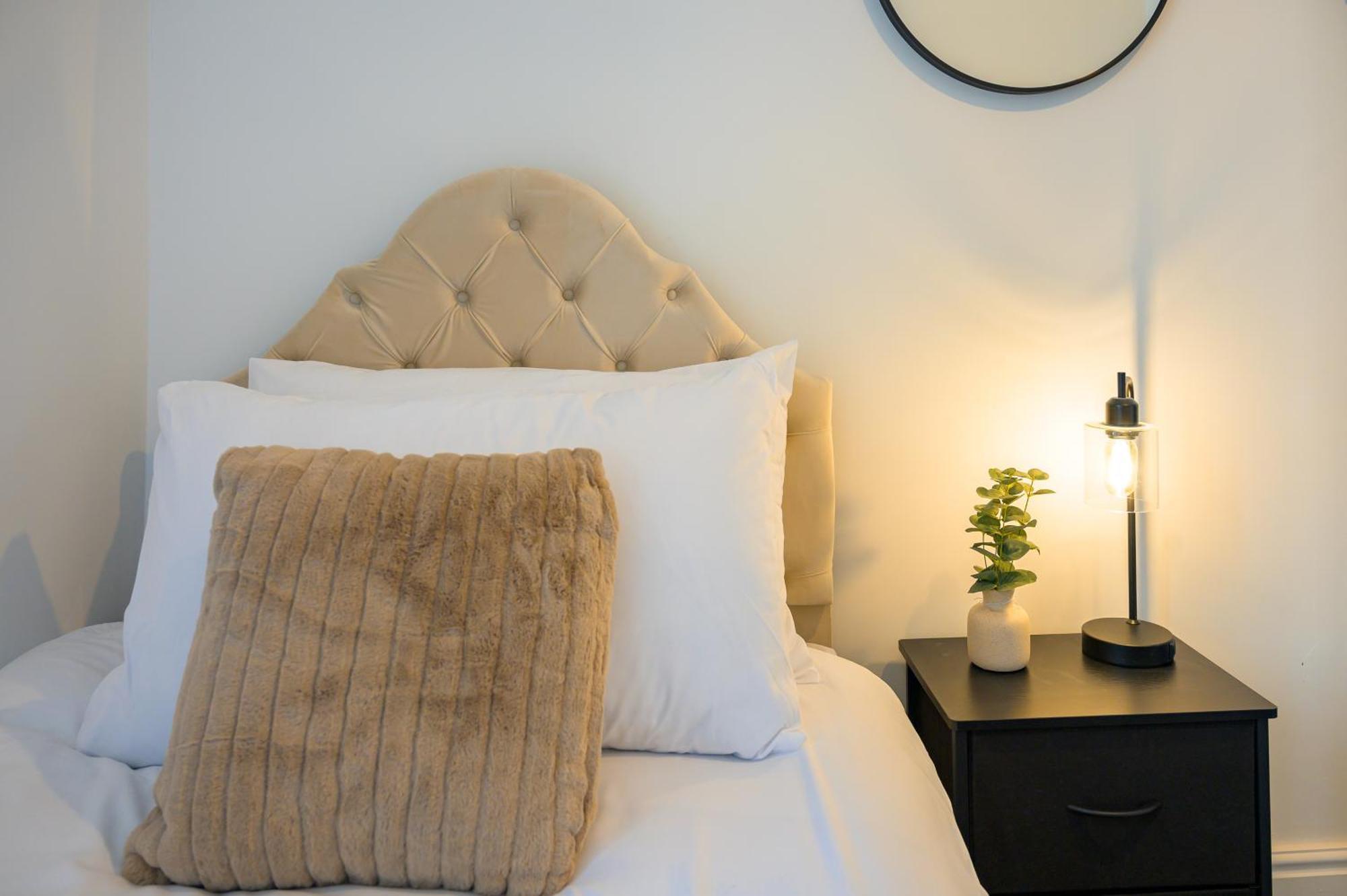 Stunning House Sleeps 7 - Parking Βίλα Μπάξτον Εξωτερικό φωτογραφία