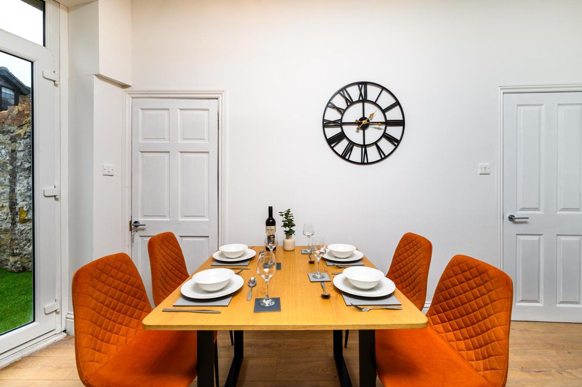 Stunning House Sleeps 7 - Parking Βίλα Μπάξτον Εξωτερικό φωτογραφία